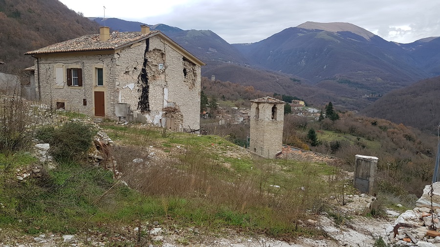 Casa distrutta a Castelsantangelo