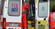 Manto ghiacciato, auto si ribalta a Morro