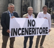 Incenerimento dei rifiuti. Bisonni e Sciapichetti: "Il Governo sia coerente, non impugni la nostra legge"