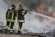 Incendio in un'abitazione di Seppio. Sul posto Vigili del Fuoco da Camerino, Macerata e Tolentino