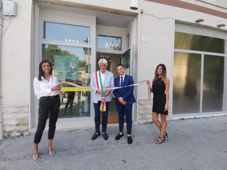 Inaugurato a Macerata il nuovo ufficio postale di viale Indipendenza