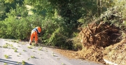 Maltempo a San Severino, frana nella frazione di Parolito