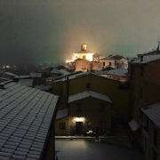 Tolentino, scuole chiuse e traffico in tilt