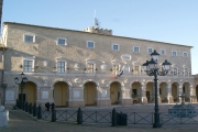 Covid, secondo decesso a Treia. Numeri in aumento