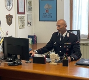 Truffano un&rsquo;anziana fingendosi carabinieri: denunciati