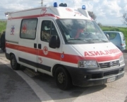 Ripe San Ginesio: frontale tra due auto